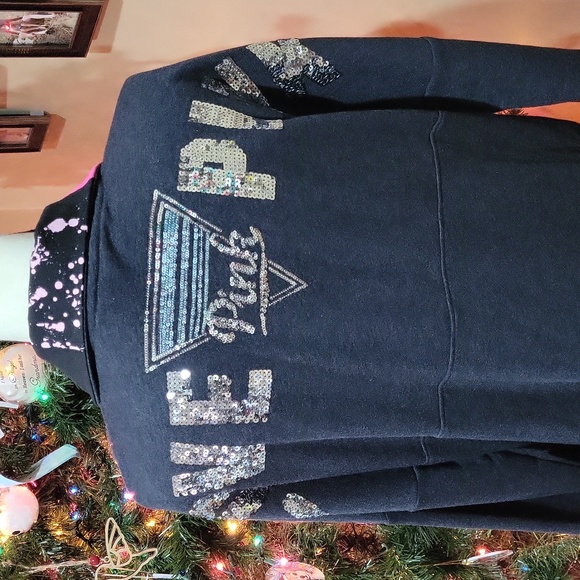 Victoria's Secret PINK Sweatshirt - Picture 8 of 14